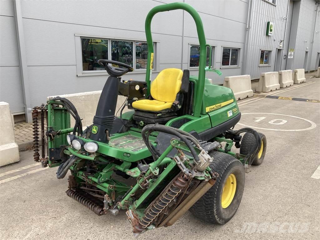 John Deere 7700A 歩行型芝刈り機