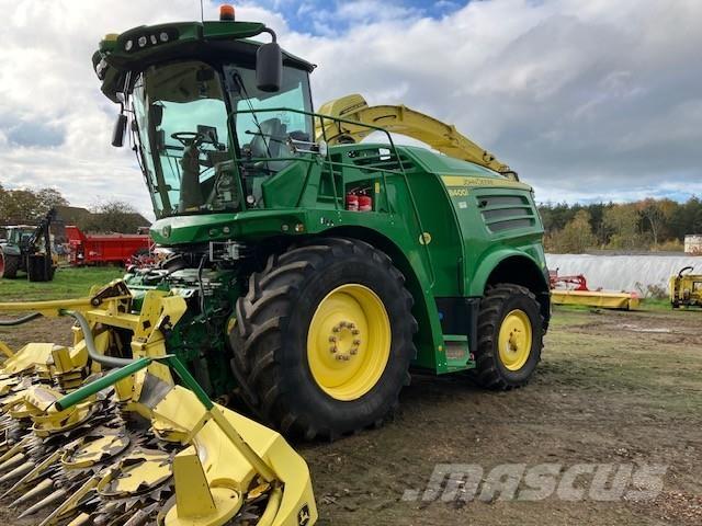 John Deere 8400i 自走式フォレージハーベスター