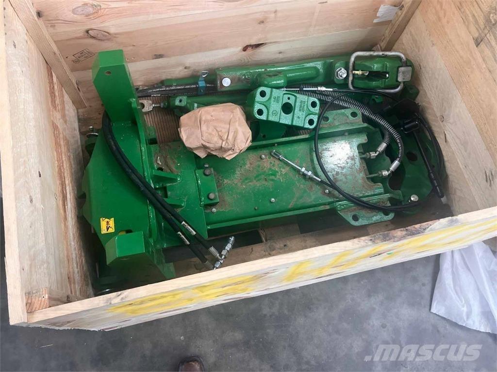 John Deere 8R 農業機械 -　その他