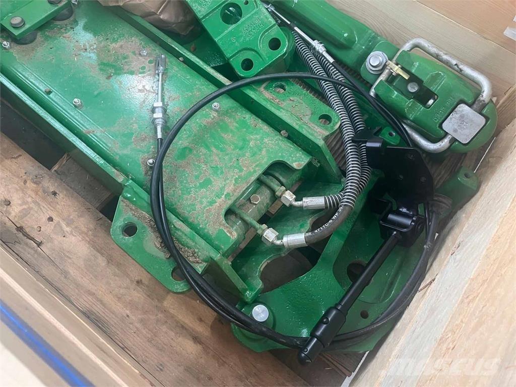 John Deere 8R 農業機械 -　その他