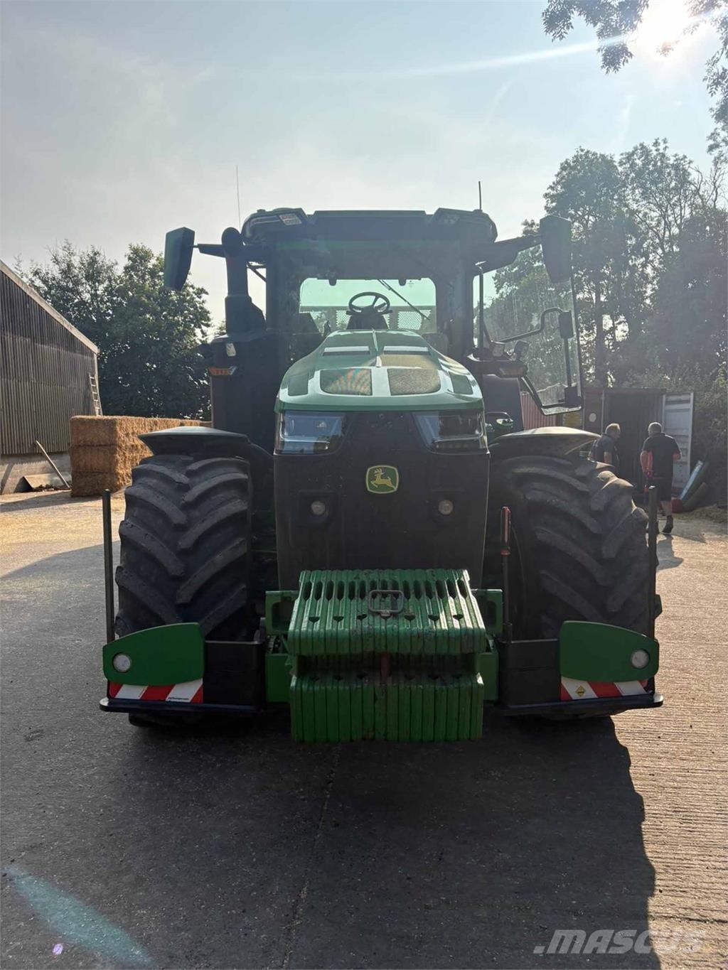 John Deere 8R 370 トラクター