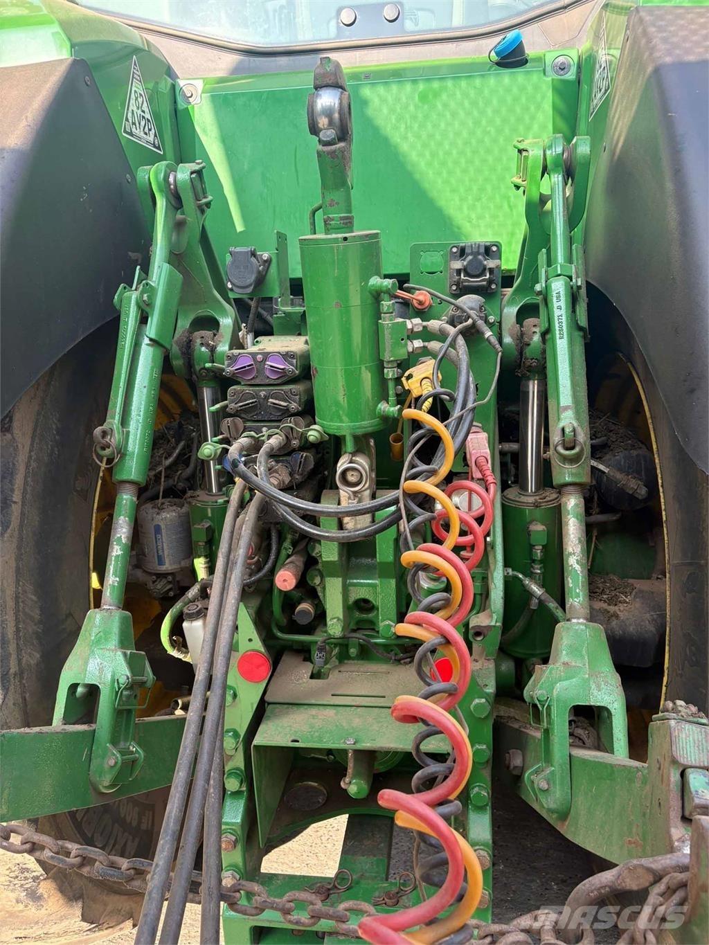 John Deere 8R 370 トラクター