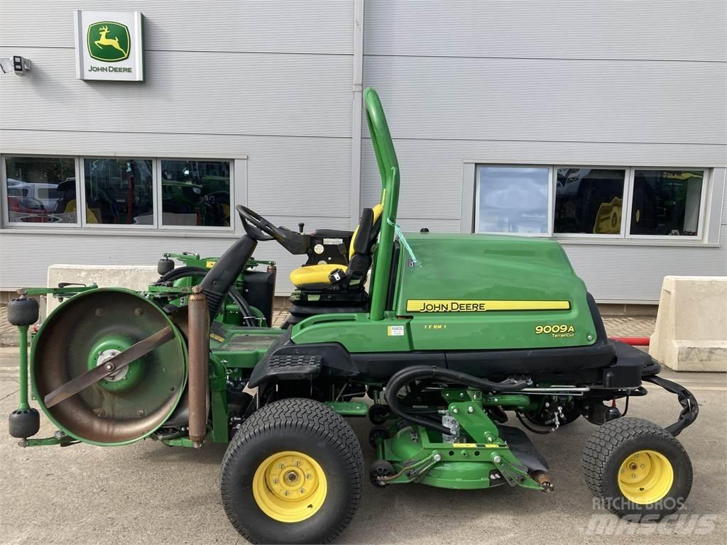 John Deere 9009A 歩行型芝刈り機