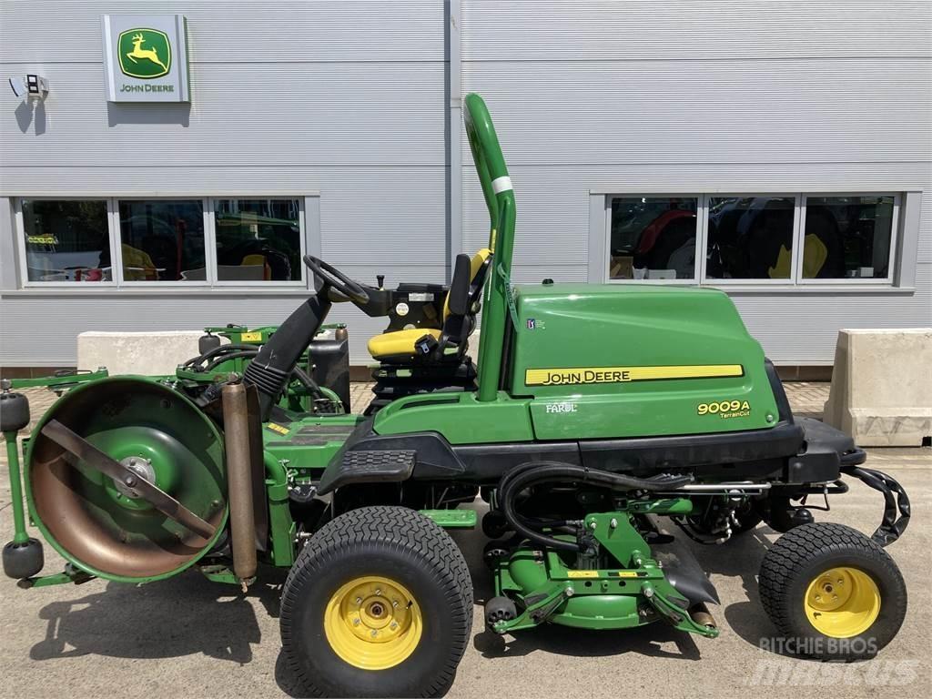 John Deere 9009A 歩行型芝刈り機