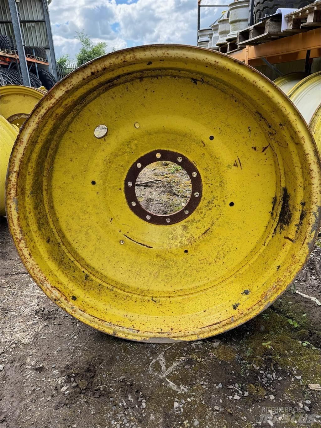 John Deere Example タイヤ、ホイル、リム