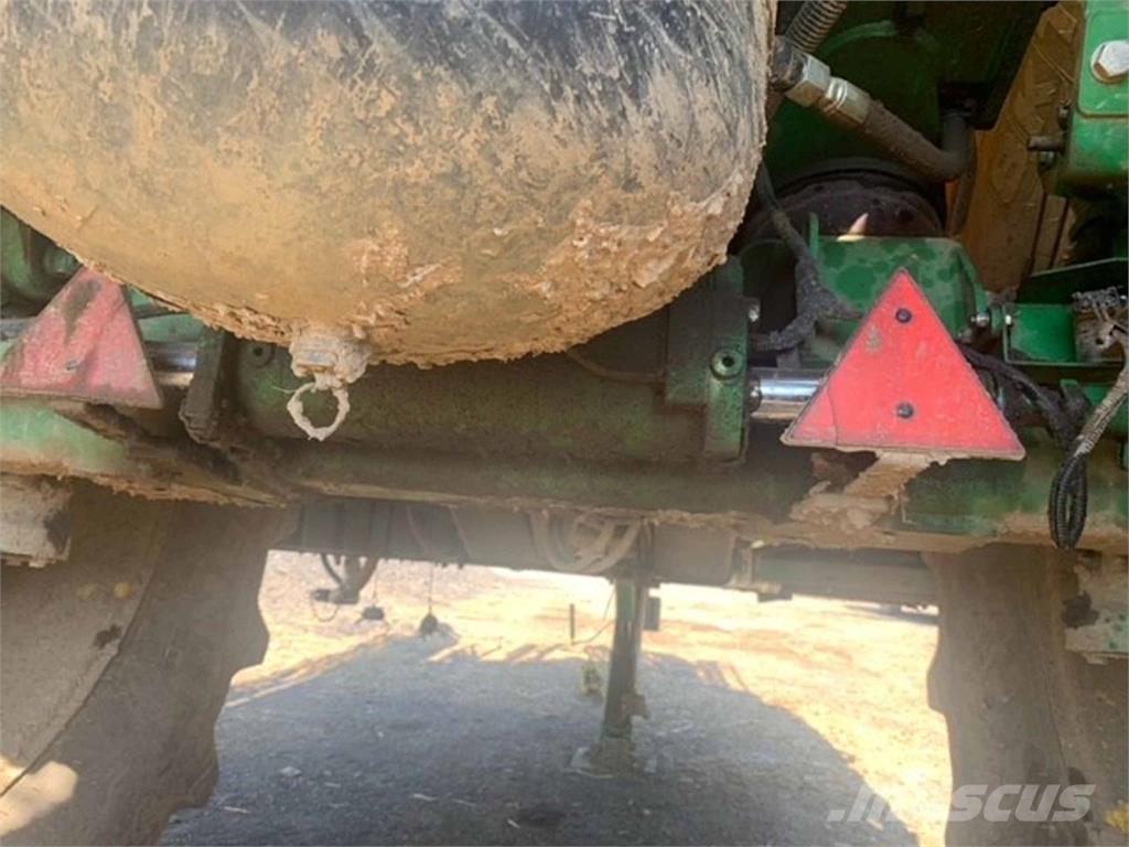 John Deere R962I 自走式噴霧器