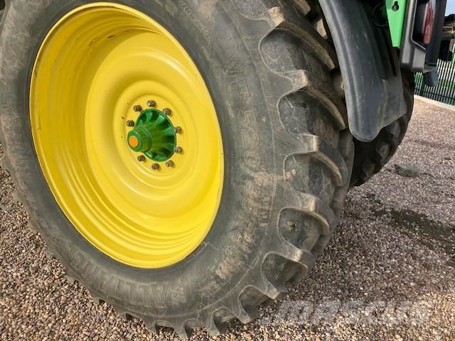 John Deere R962I 自走式噴霧器