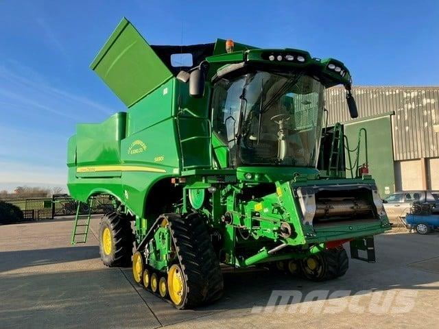 John Deere S690 TM コンバイン