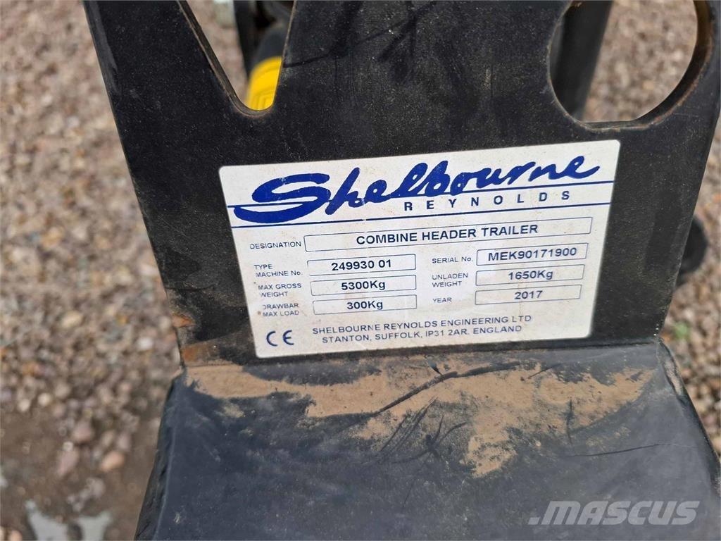 John Deere T670i コンバイン
