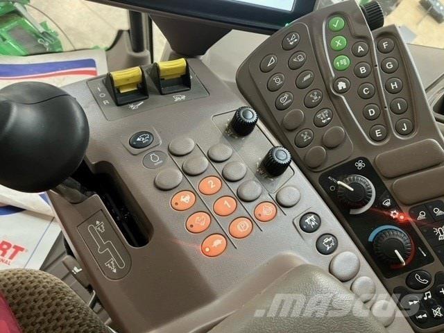 John Deere T670i コンバイン