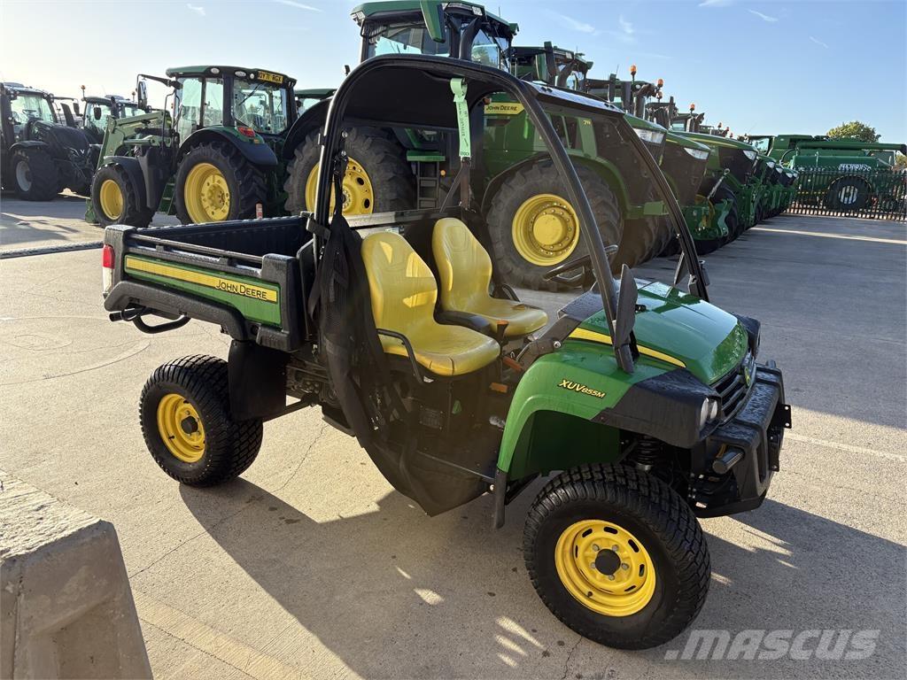 John Deere XUV855M ユーティリティー機械