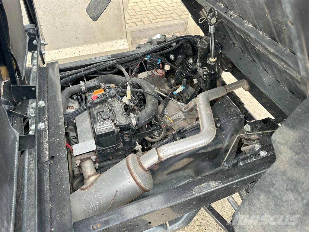 John Deere XUV855M S4 ユーティリティー機械