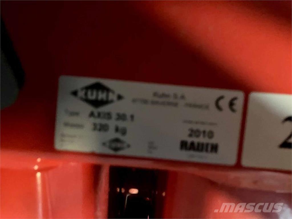 Kuhn Axis 30.1 ブームスプレイヤー