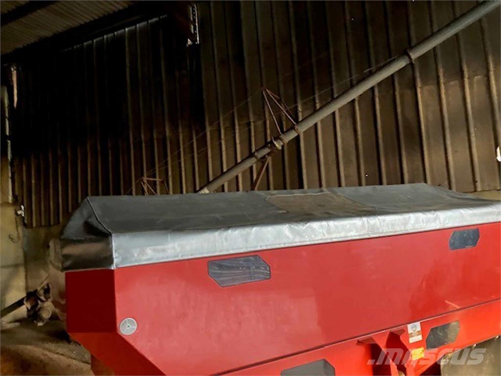 Kuhn Axis 30.1 ブームスプレイヤー