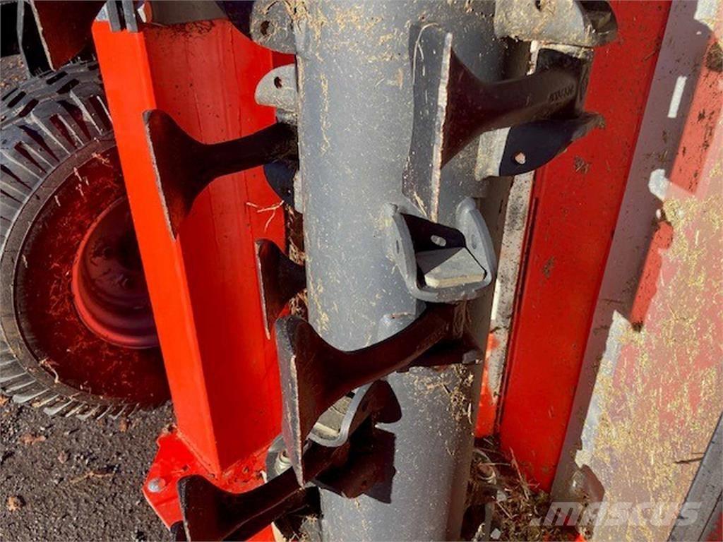 Kuhn RM610R モアー
