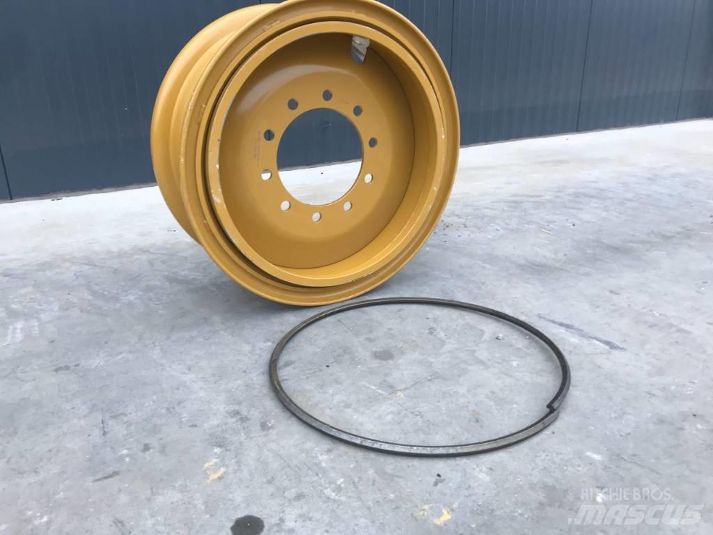 CAT 140H Rims 無限軌道、クローラ、履帯