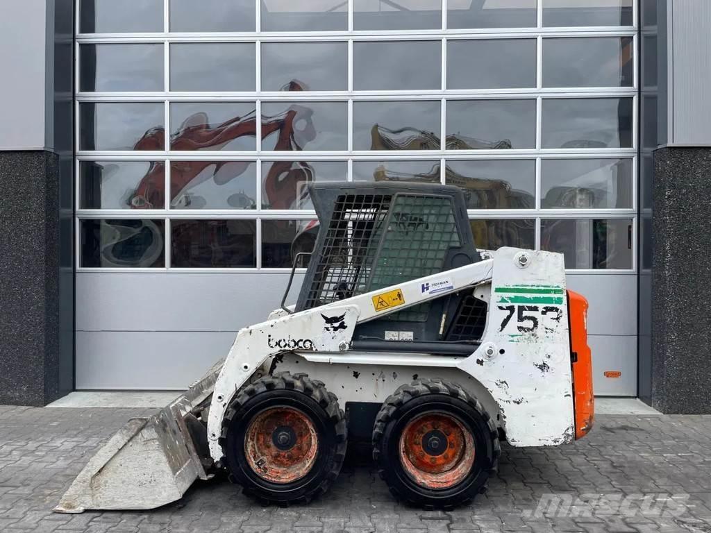Bobcat 753 スキッドステアローダー