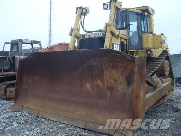 CAT D 9 R ブルドーザー