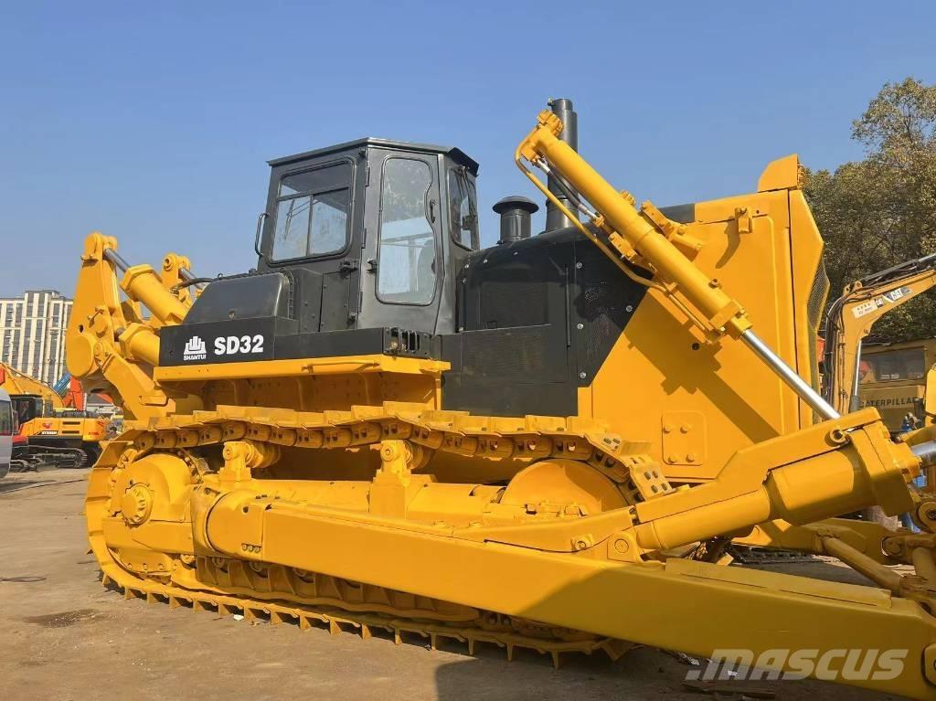 Shantui SD 32 ブルドーザー
