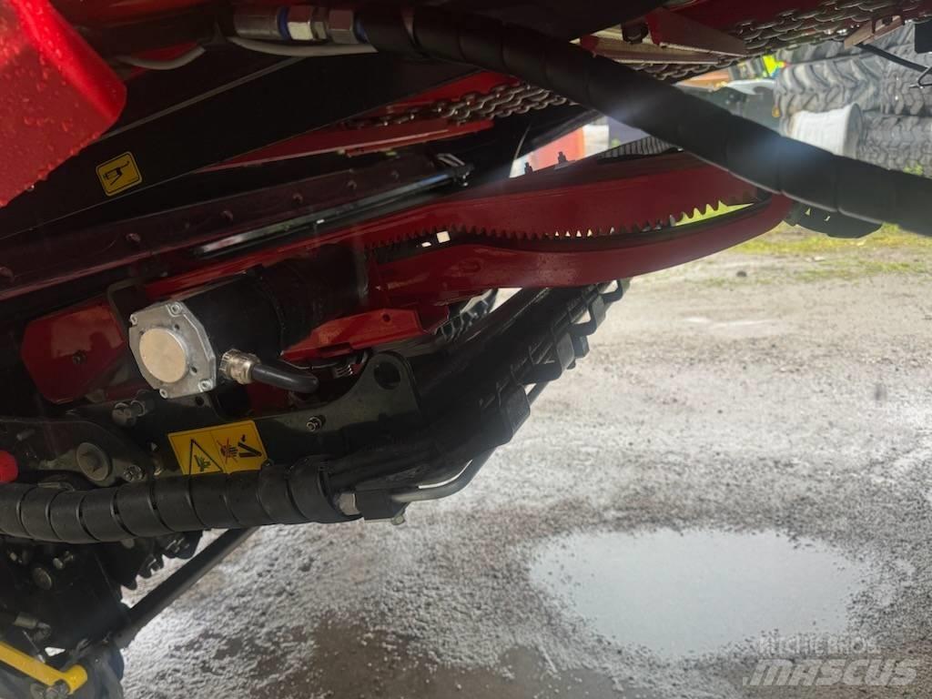Pöttinger Jumbo 5390 セルフローディングトレーラー