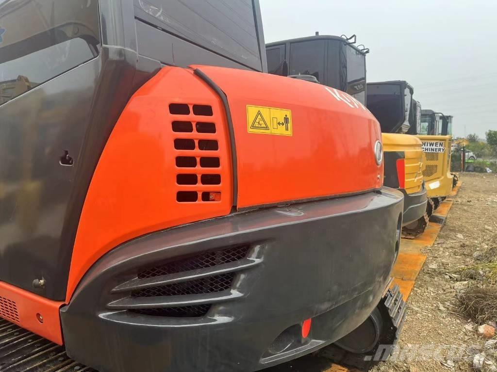 Kubota 183 大型油圧ショベル12t以上（パワーショベル・ユンボ）