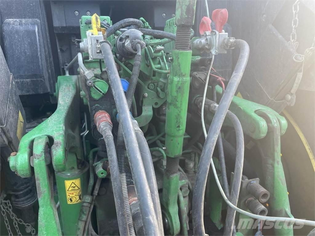 John Deere 6175M トラクター
