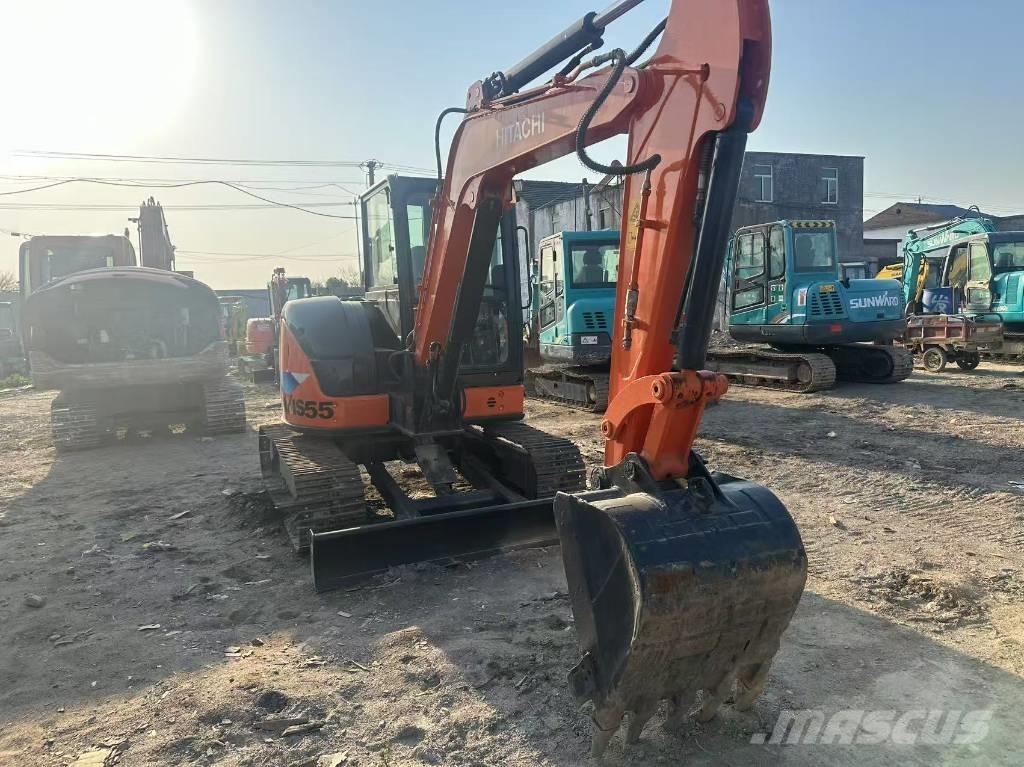 Hitachi ZX 55 UR ミニ油圧ショベル 7t以下（ミニユンボ・ミニディガー）