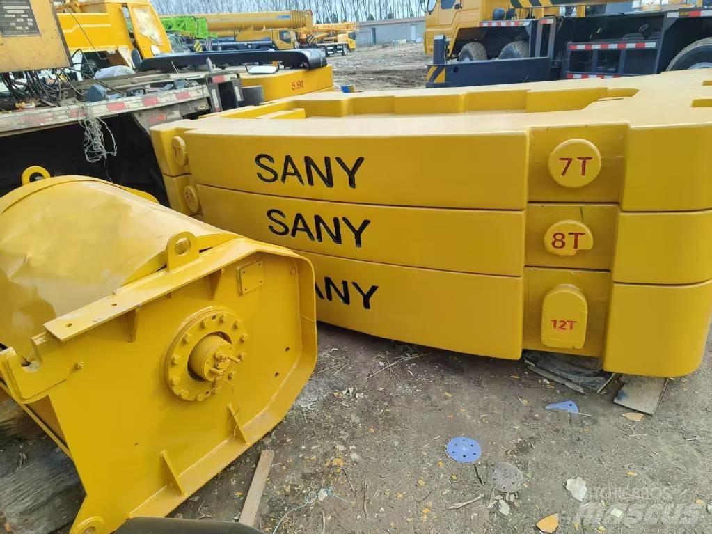 Sany STC 1300 オールテレーンクレーン
