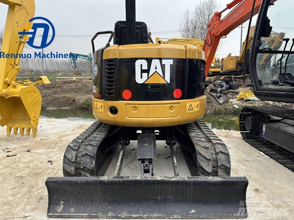 CAT 303 CR ミニ油圧ショベル 7t以下（ミニユンボ・ミニディガー）