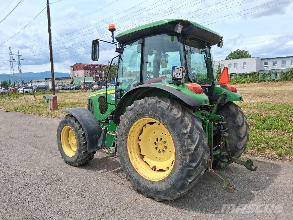 John Deere 5720 トラクター