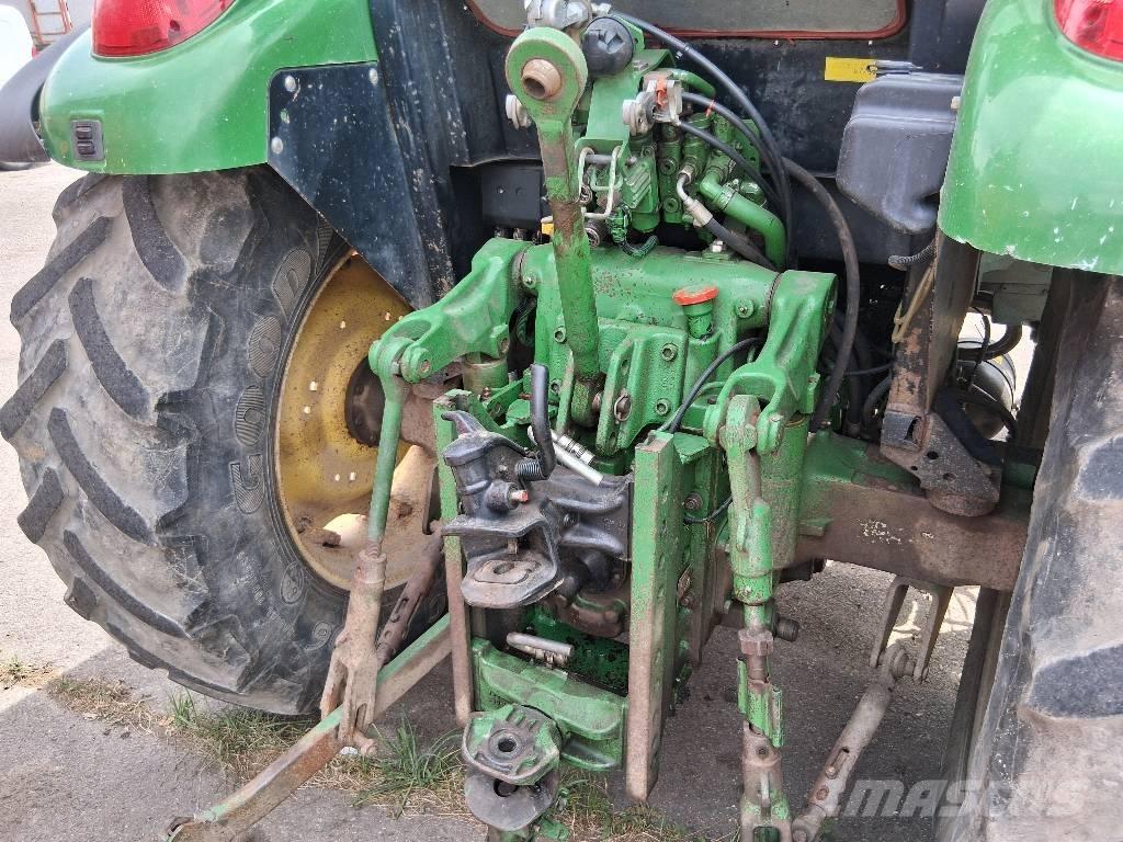 John Deere 5720 トラクター