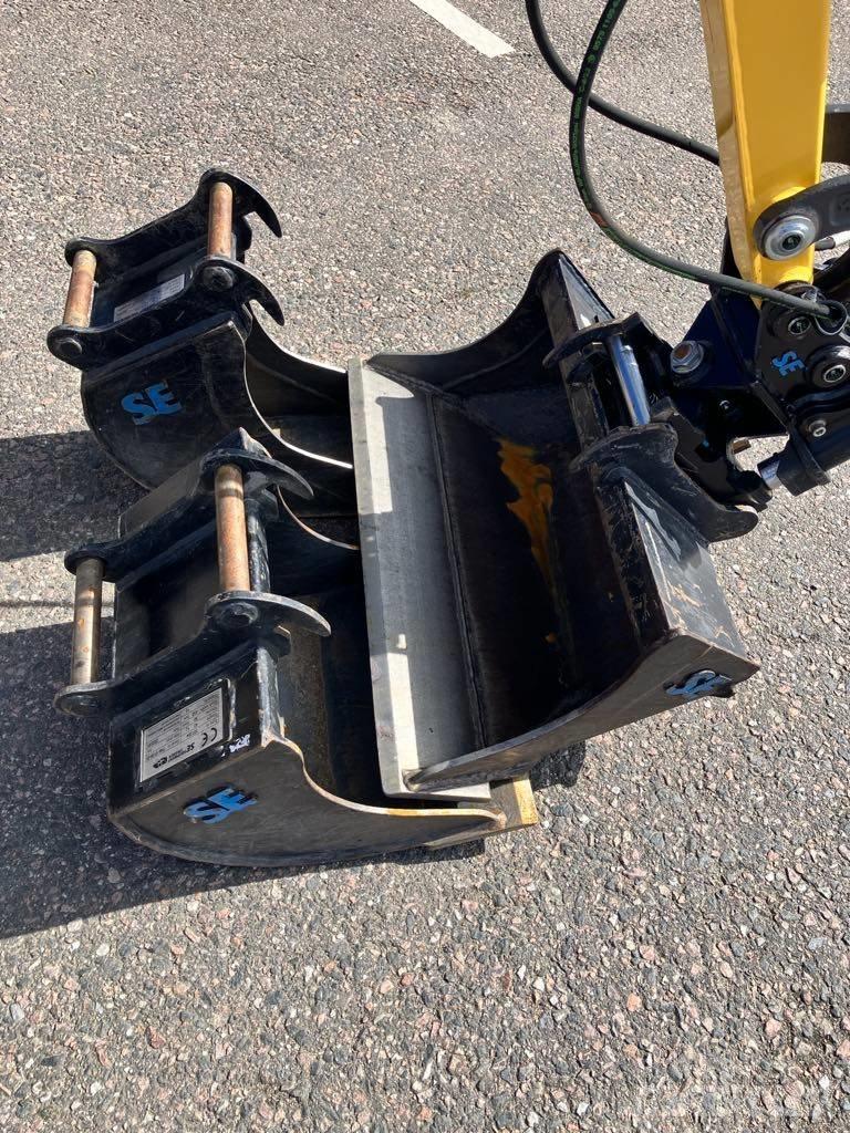 New Holland E14D ミニ油圧ショベル 7t以下（ミニユンボ・ミニディガー）