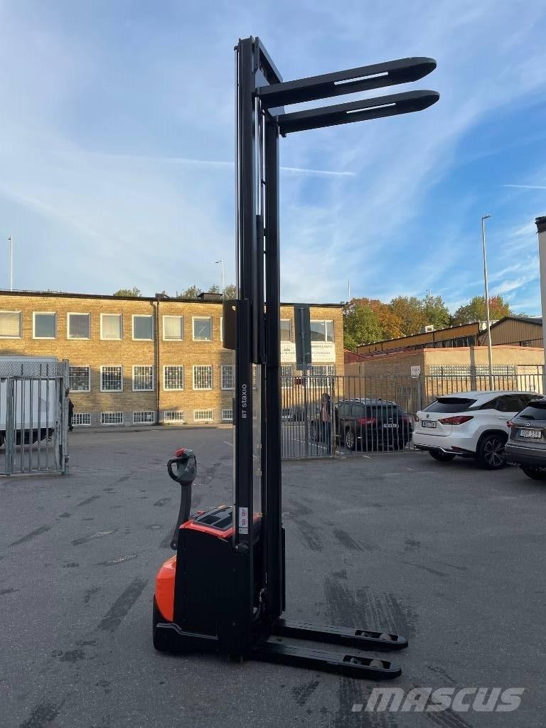 BT Staxio SWE120L ウォーキンフォークリフト