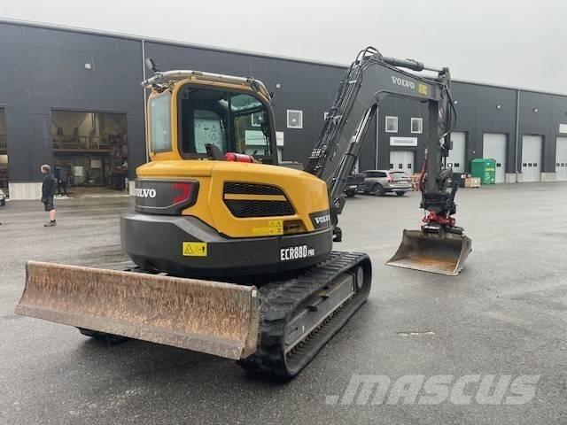 Volvo ECR 88 D 中型油圧ショベル 7ｔ-12ｔ（ユンボ・パワーショベル・バックホー）