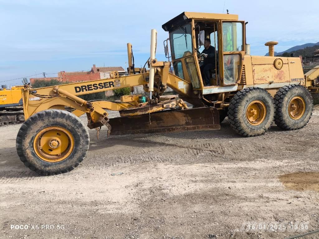 Dresser 830 モーターグレーダー