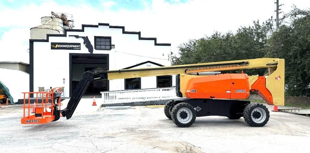 JLG 800 AJ ブームリフト　屈伸型