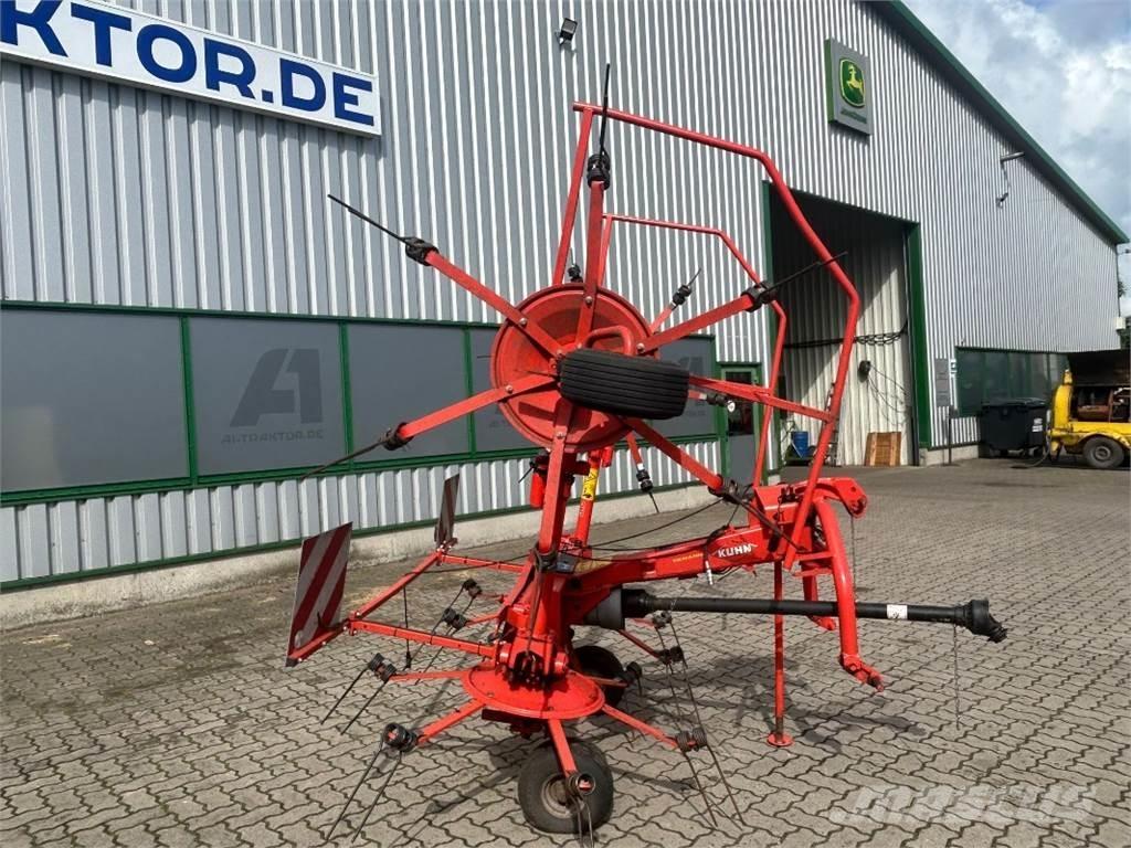 Kuhn GF 502 テッダー・テッダーレーキ