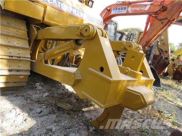 CAT D 6 R ブルドーザー
