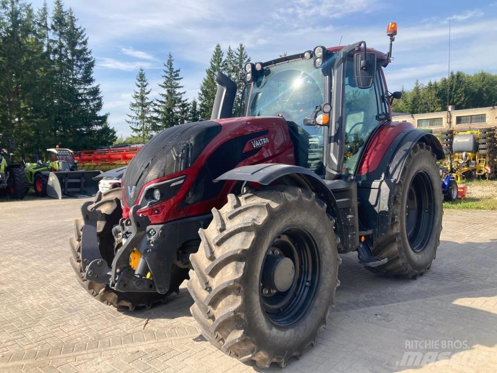 Valtra T 254 V トラクター