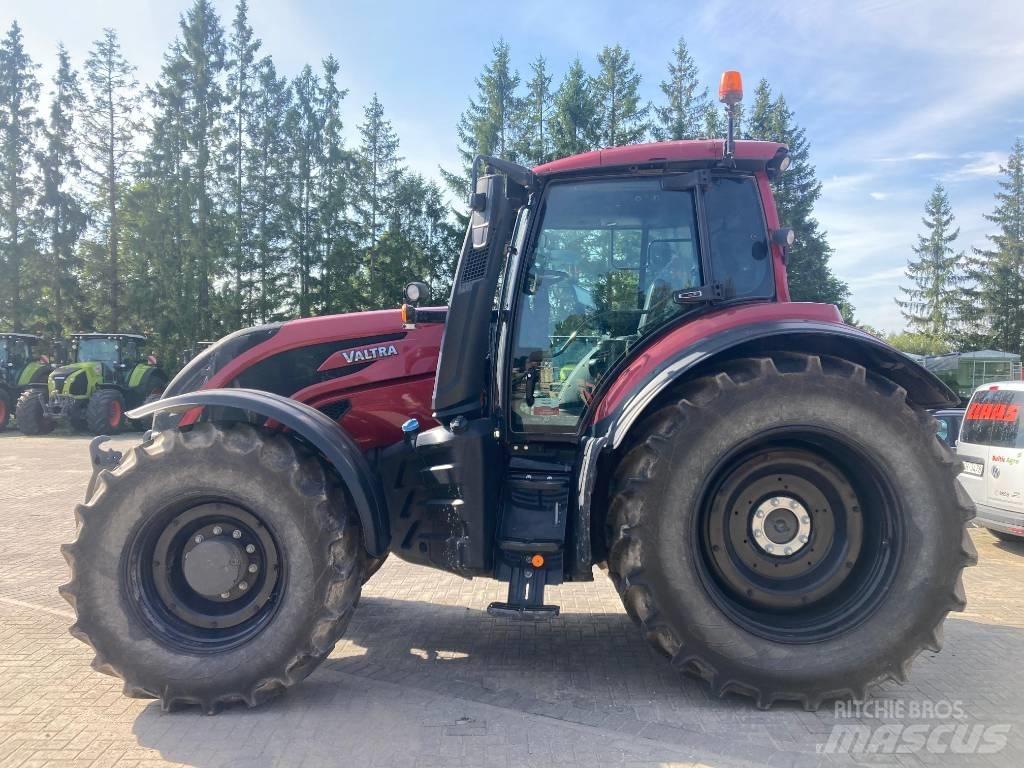 Valtra T 254 V トラクター