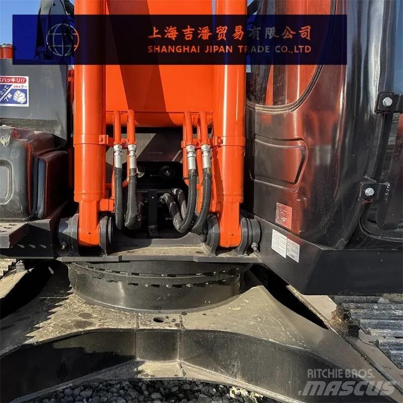 Hitachi ZX 200 大型油圧ショベル12t以上（パワーショベル・ユンボ）