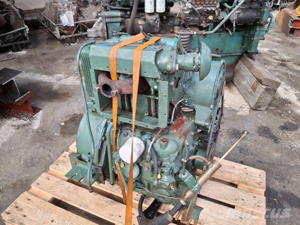 Deutz F2L912 エンジン