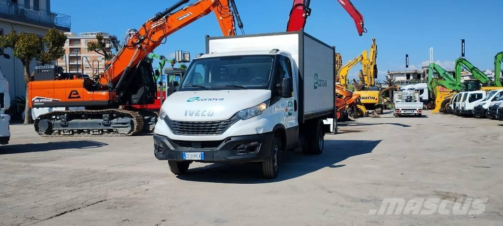 Iveco Daily 35 C14 ダンプ