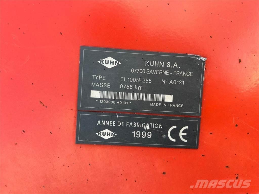 Kuhn EL 100N-255 土壌準備作業