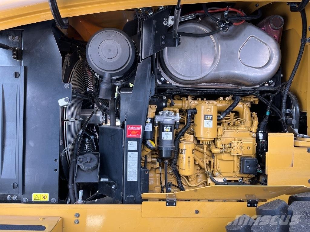 CAT 926M-19 6700Tim ホイールローダー・タイヤショベル