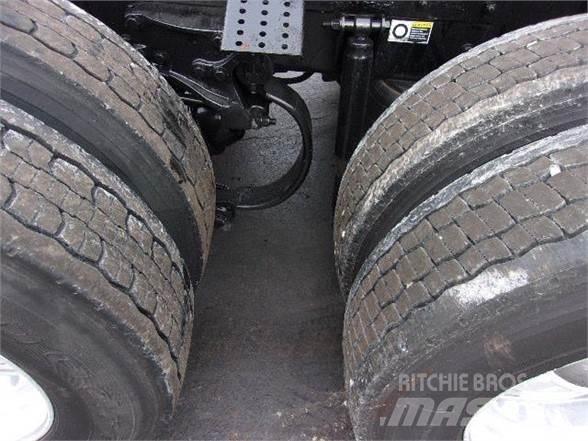 Kenworth T680 中古トラクターヘッド | トレーラーヘッド