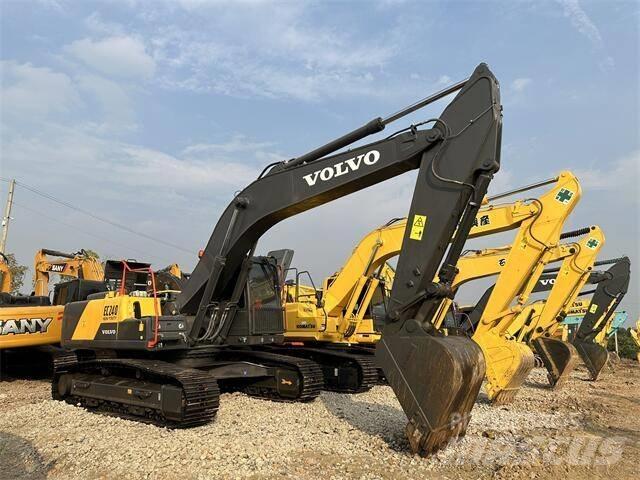 Volvo EC240 大型油圧ショベル12t以上（パワーショベル・ユンボ）