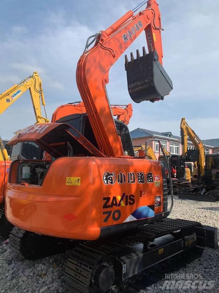 Hitachi ZX 70 大型油圧ショベル12t以上（パワーショベル・ユンボ）