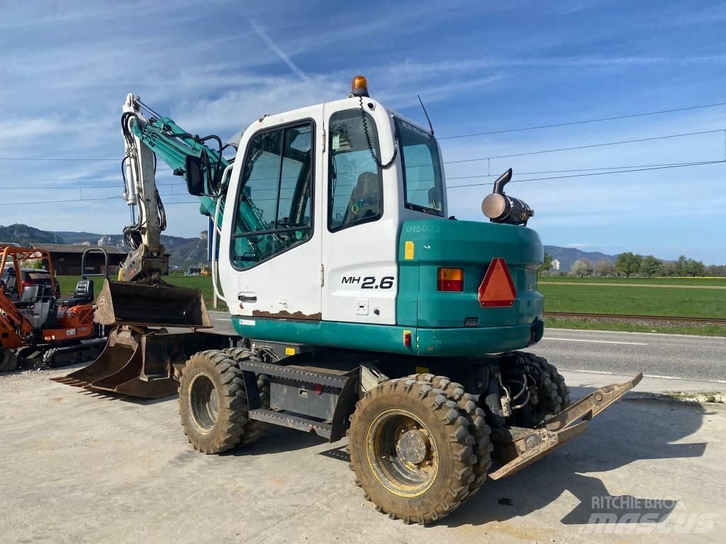 New Holland MH 2.6 ホイール式油圧ショベル（パワーショベル・ユンボ・バックホー）