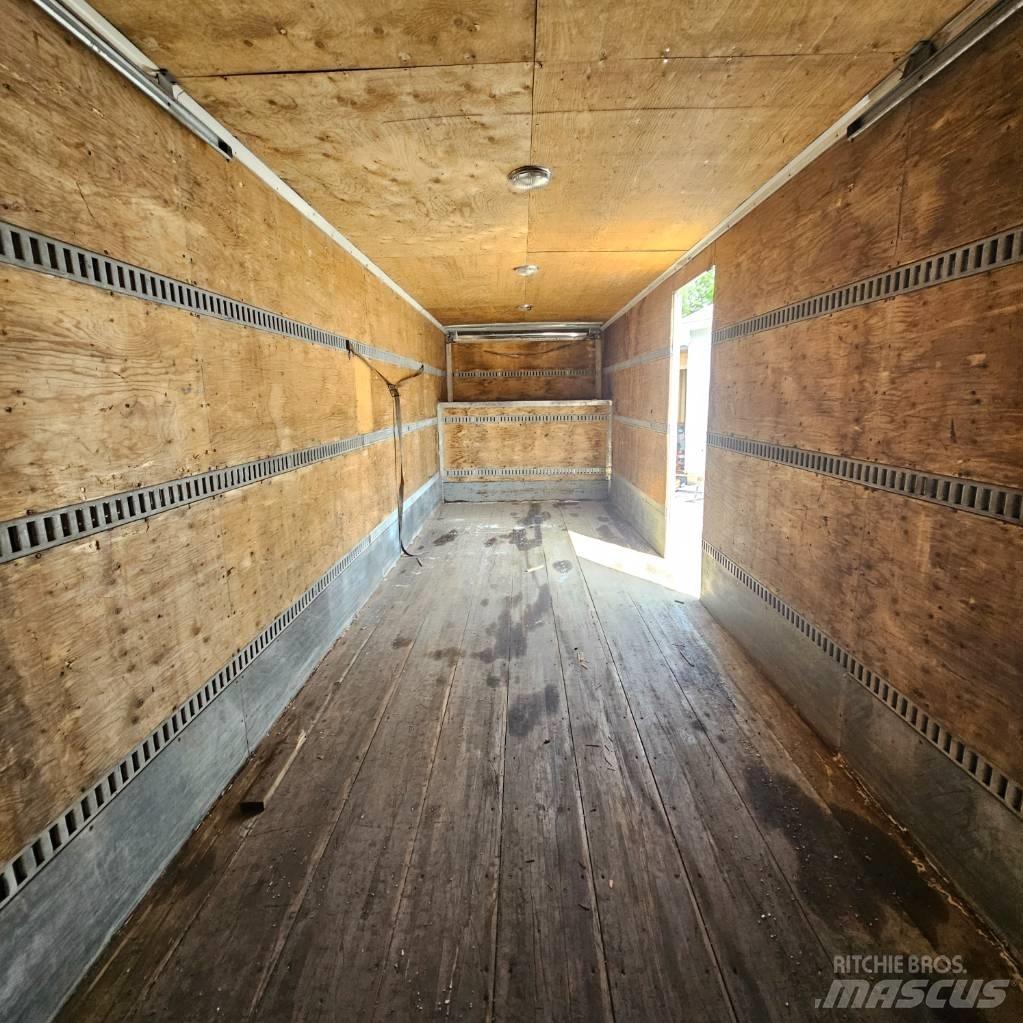 International 4400 ボックスボディー、ウイング、箱車